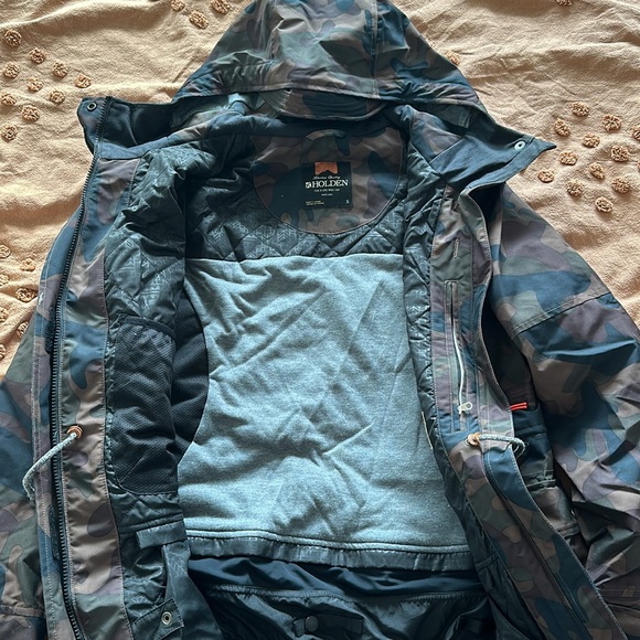 Holden Women’s Snowboard/Ski Coat - Picture 2 of 6